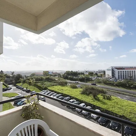 In Bed With Lisbon - Quinta Grande Amadora