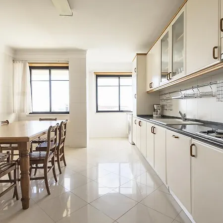 Apartamento In Bed With Lisbon - Quinta Grande Amadora
